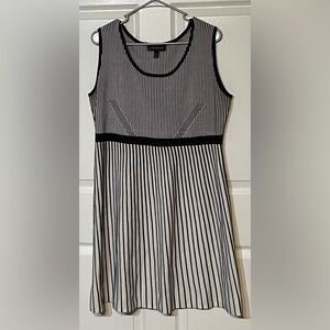 Lane Bryant Size 14/16 Stripe Sleeveless Stretch Swing Dress